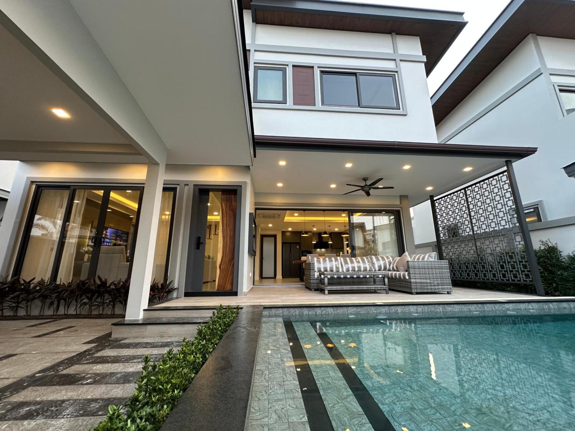 3 Bedroom Midtown Villa