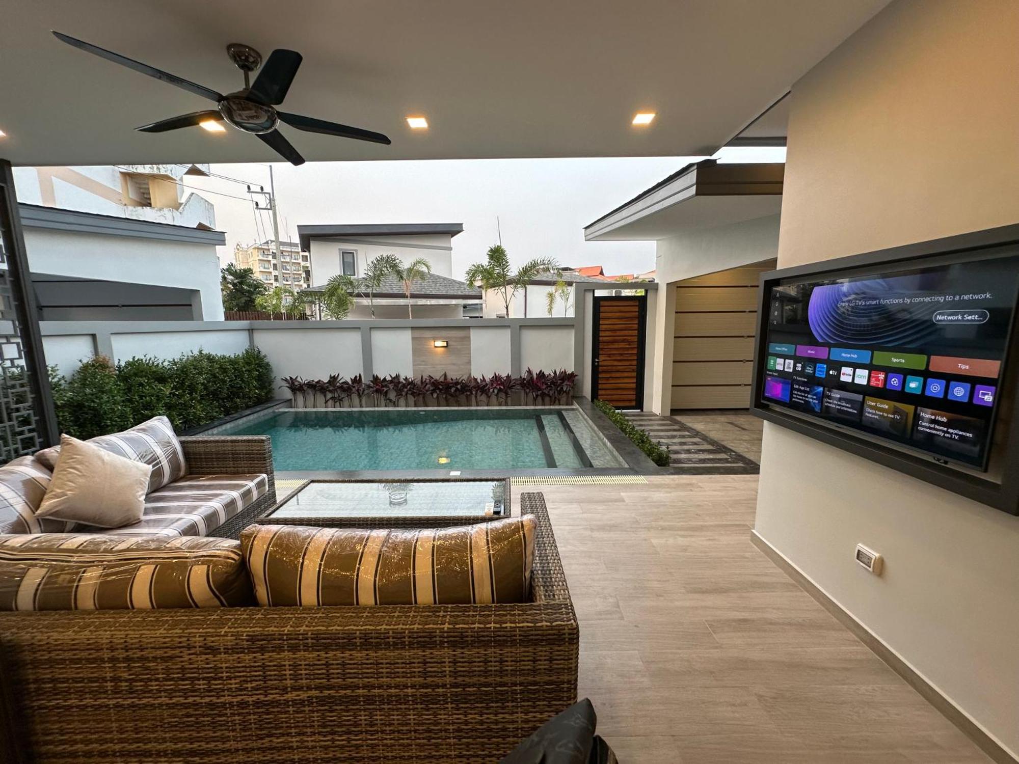 Villa 3 Bedroom Midtown